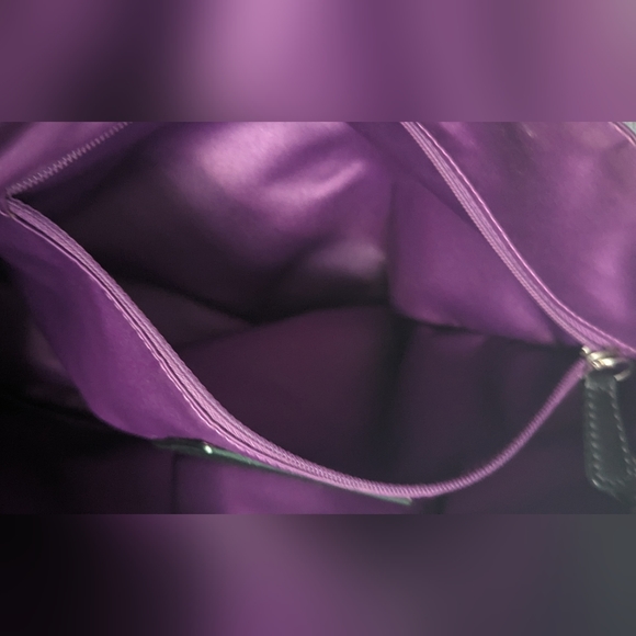 EUC Coach Madison silver zebra print canvas with black patent leather handles - Picture 7 of 13